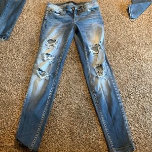 Ripped jeans for 15$ fast shipping